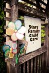 stars-childcare-sign